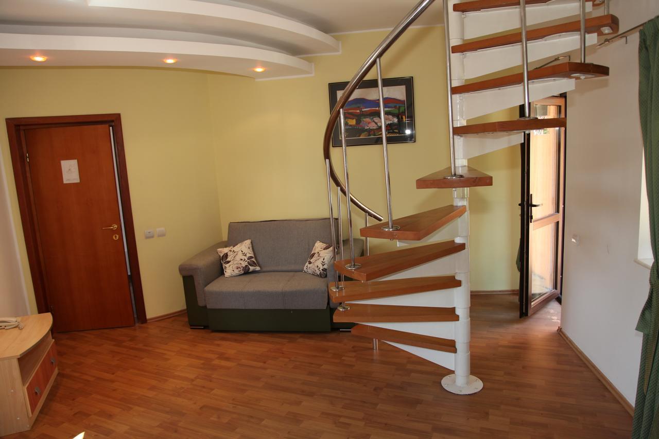 Pensiunea Mihaela Poiana Brasov Ngoại thất bức ảnh